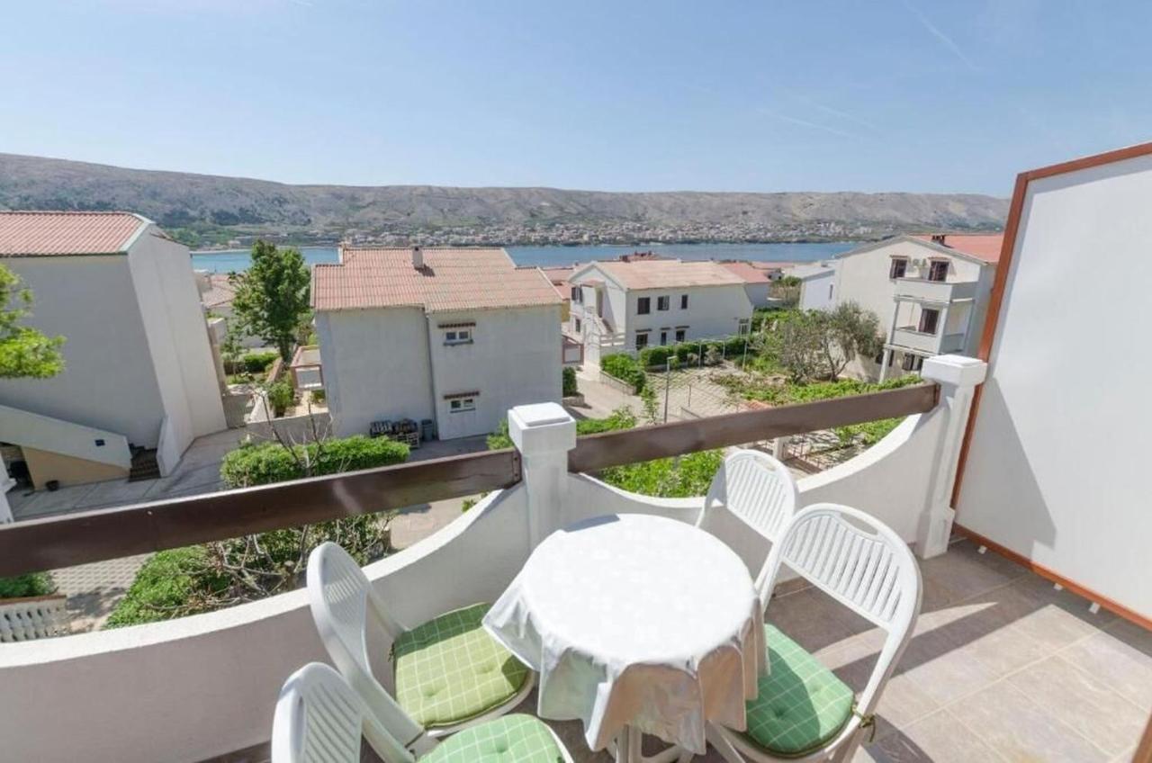Apartments Spavalo Pag Town Eksteriør billede